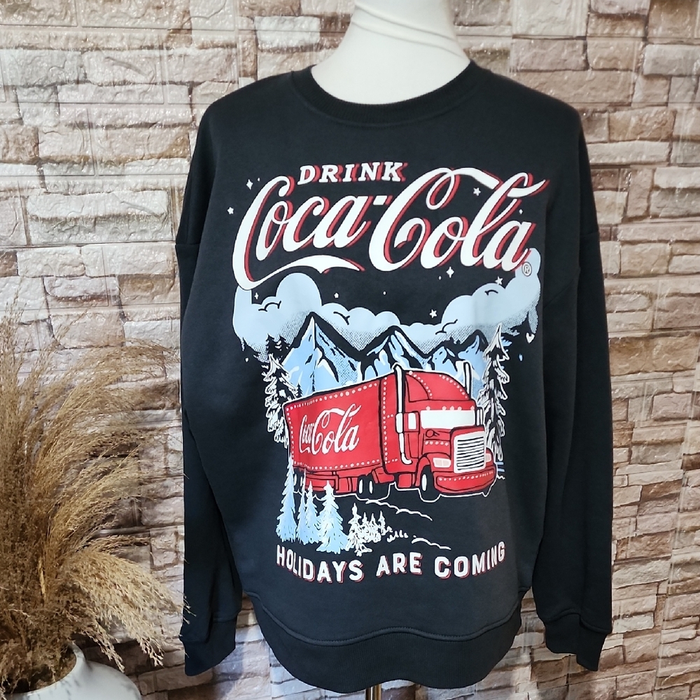 Coca Cola Primark Black / Dark Gray  Crewneck Sweatshirt  with Festive Design